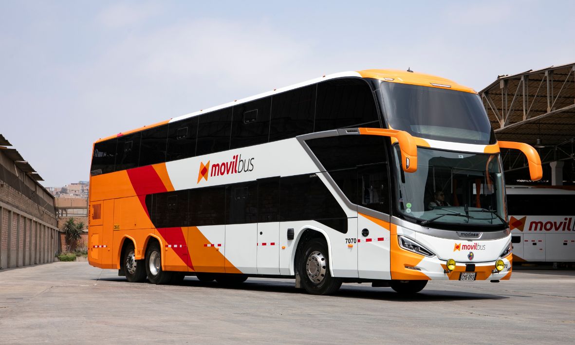 Bus G8 vista completa bus G8